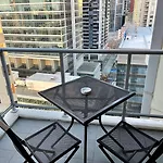 Apx World Square