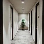Aerotel Sydney - Inside International Terminal Airport
