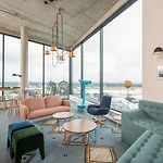 Citadines Connect Sydney Airport