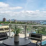 Stunning 2Br With Harbour Views In Bondi Junction