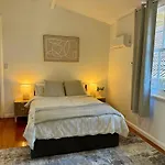 One Bed Apartment - Coogee Beach