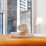 Modern 3B2B Apt With Superb Stadium View At Sydney Olympic Park