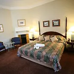 Darcy\'S Hotel