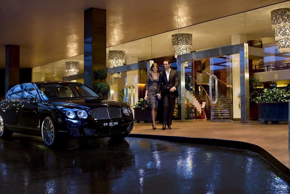 Four Seasons Hotel