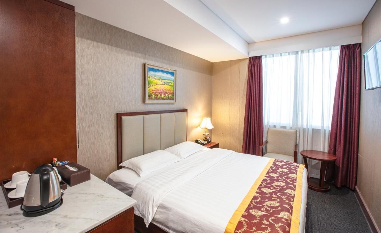 Megaboom City Hotel Sydney