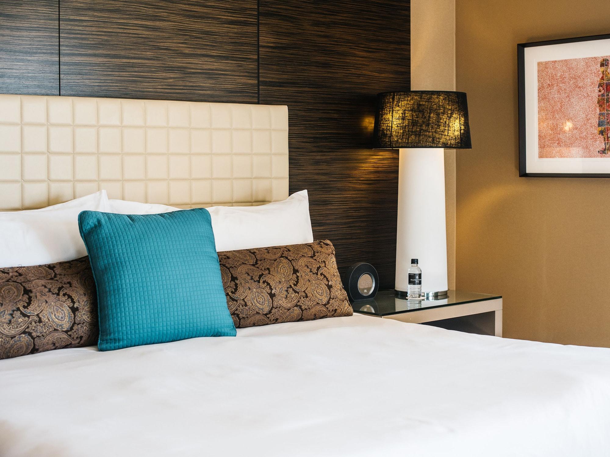 Four Seasons Hotel Sydney