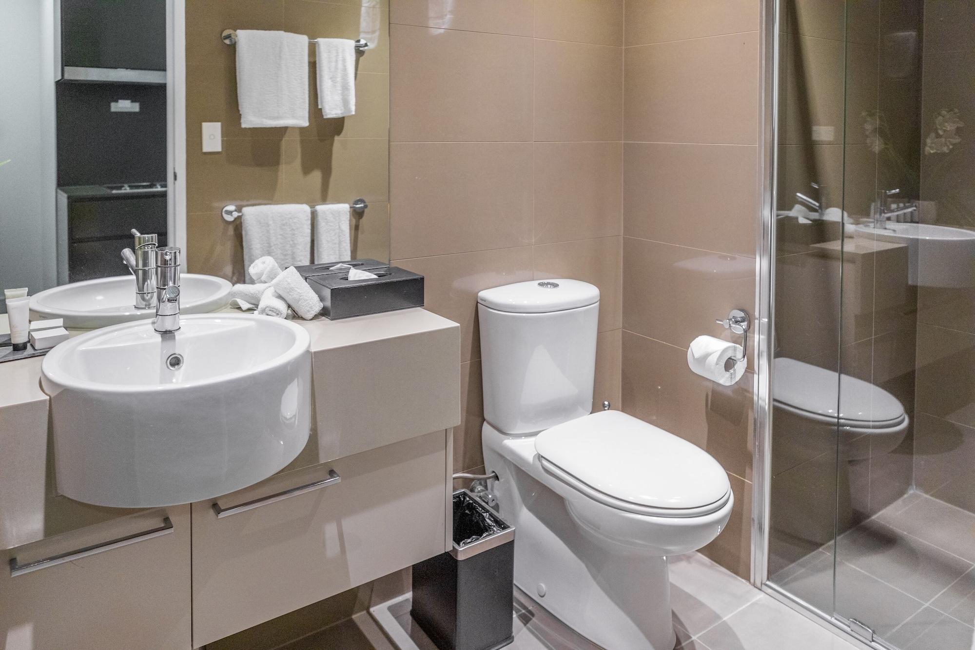 & Bondi Junction 4* Sydney