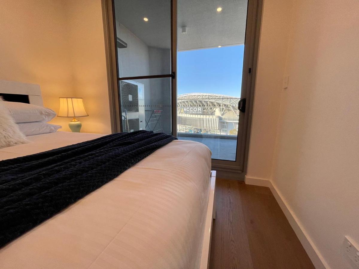 Apartment Olympic Park Delight Parking Pool Views Amazing Location Sydney