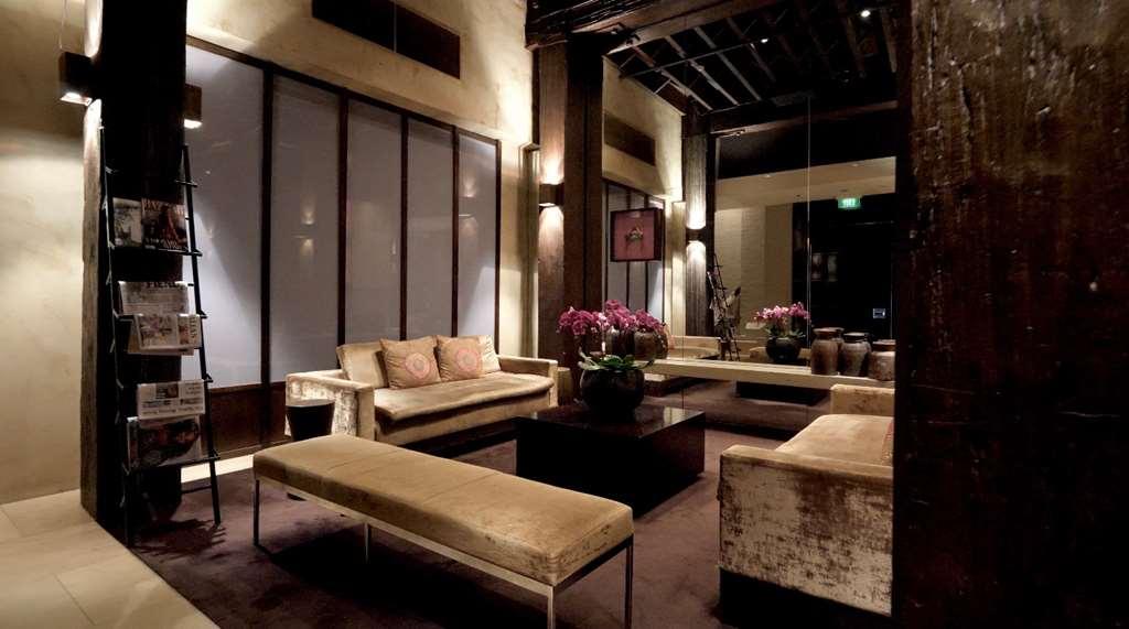 Establishment Hotel
