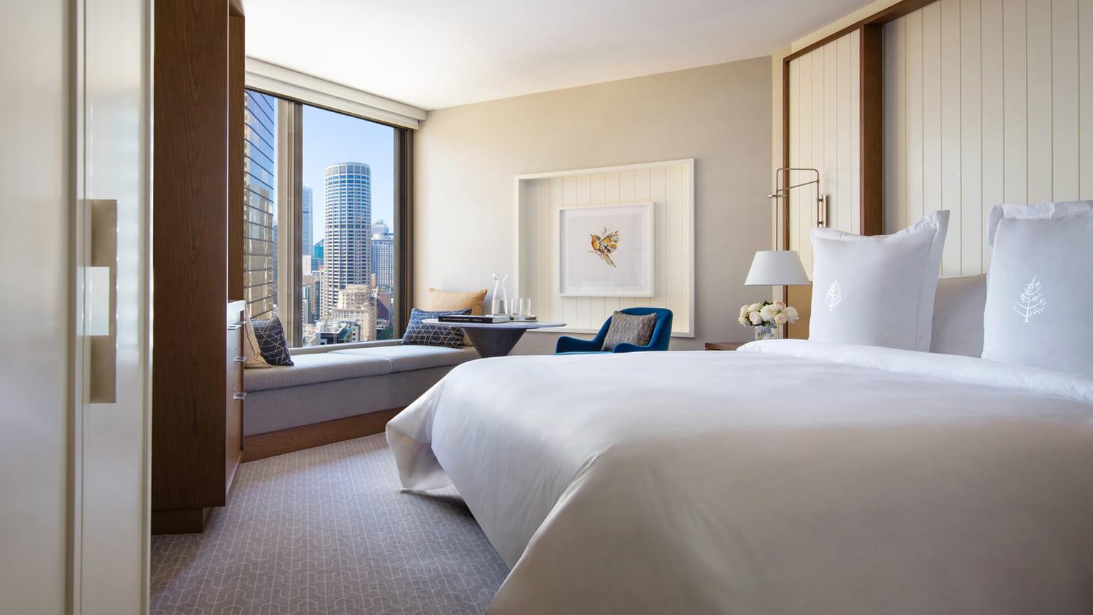 Four Seasons 5*