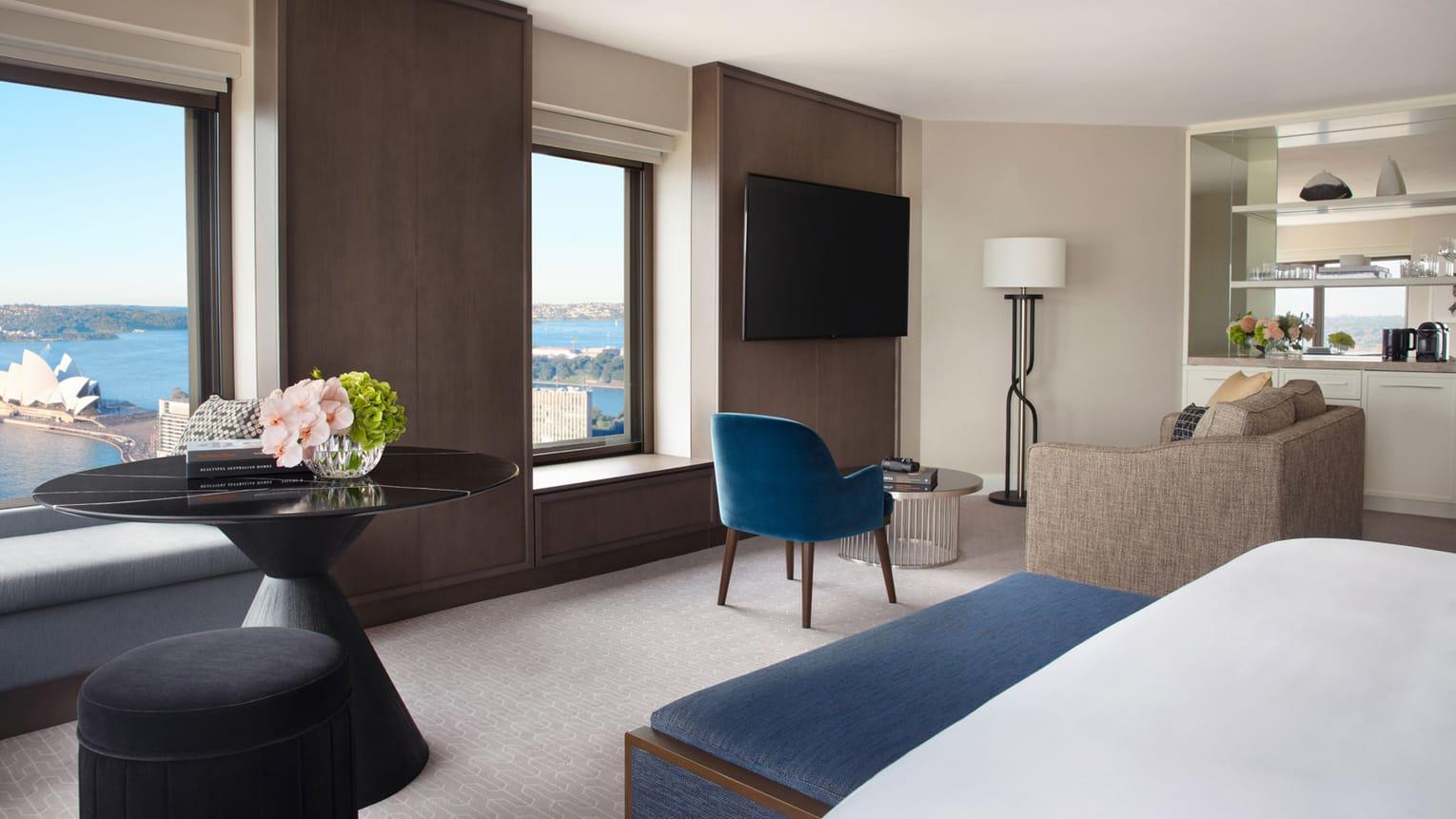 Four Seasons 5* Sydney