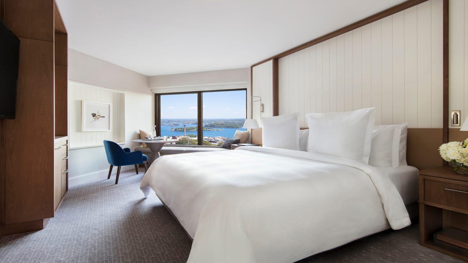 Four Seasons 5*