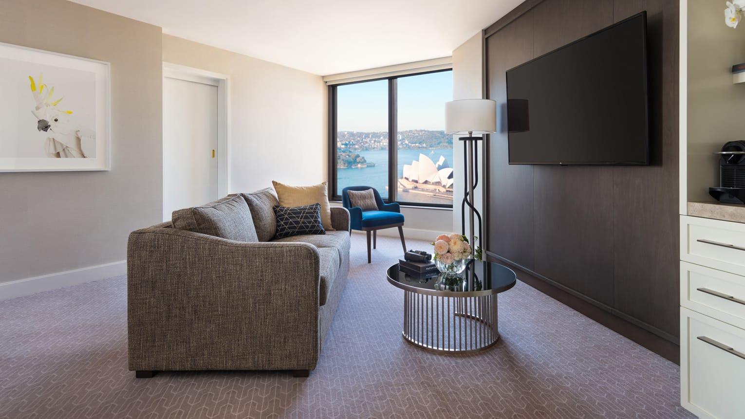 Four Seasons Hotel