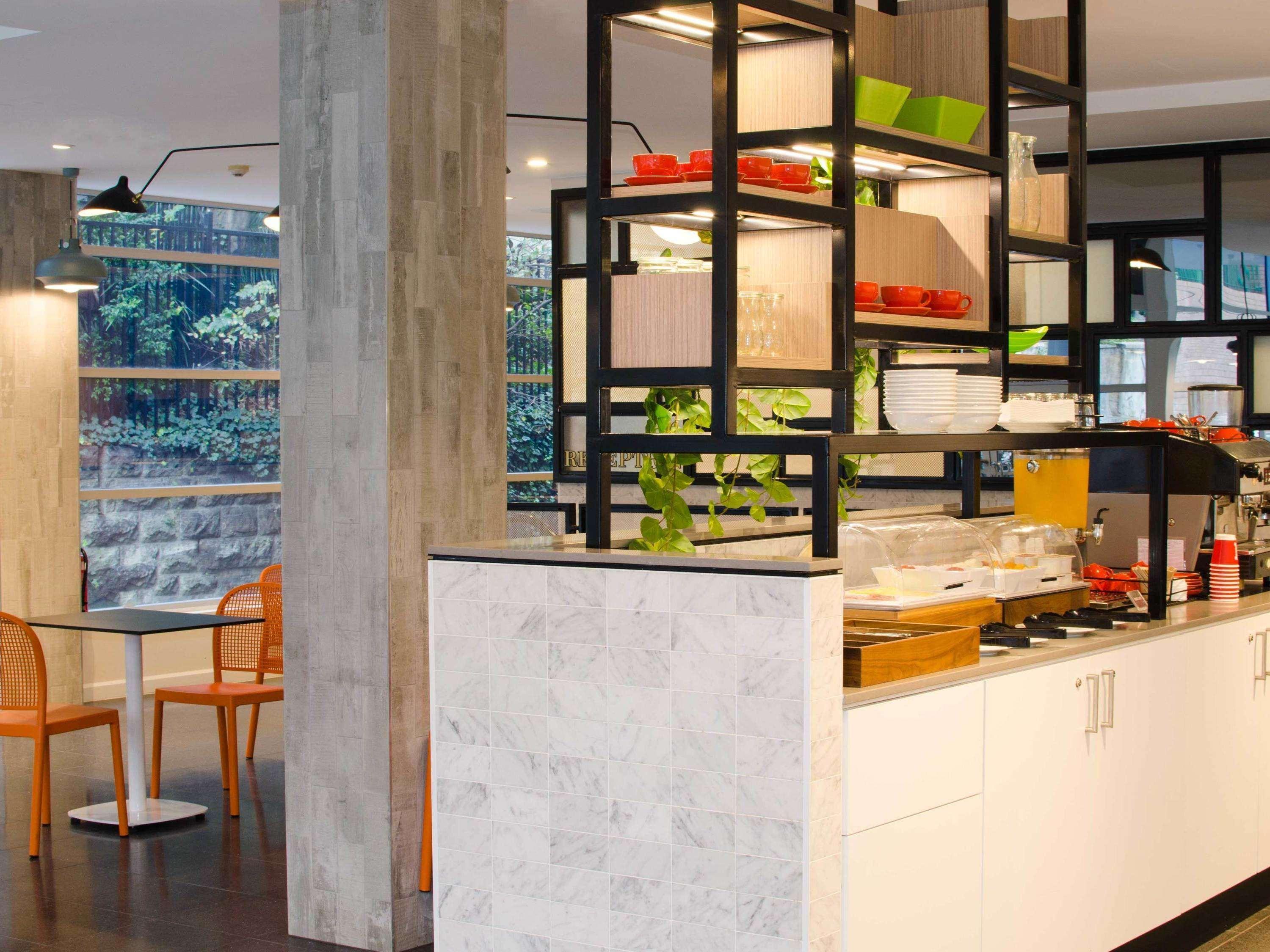 Ibis Budget East 3* Sydney