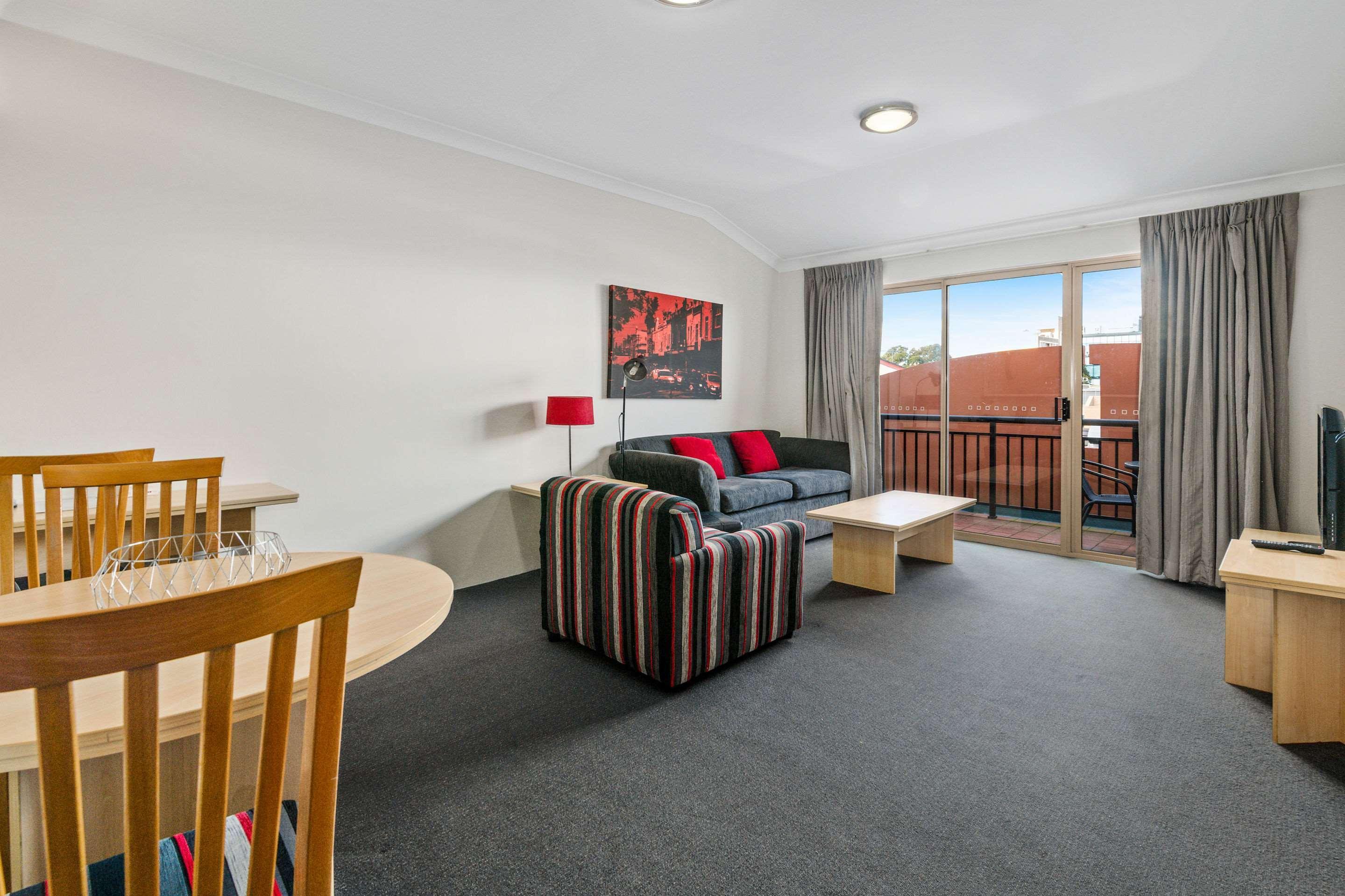 Hotel Quality Camperdown 4*