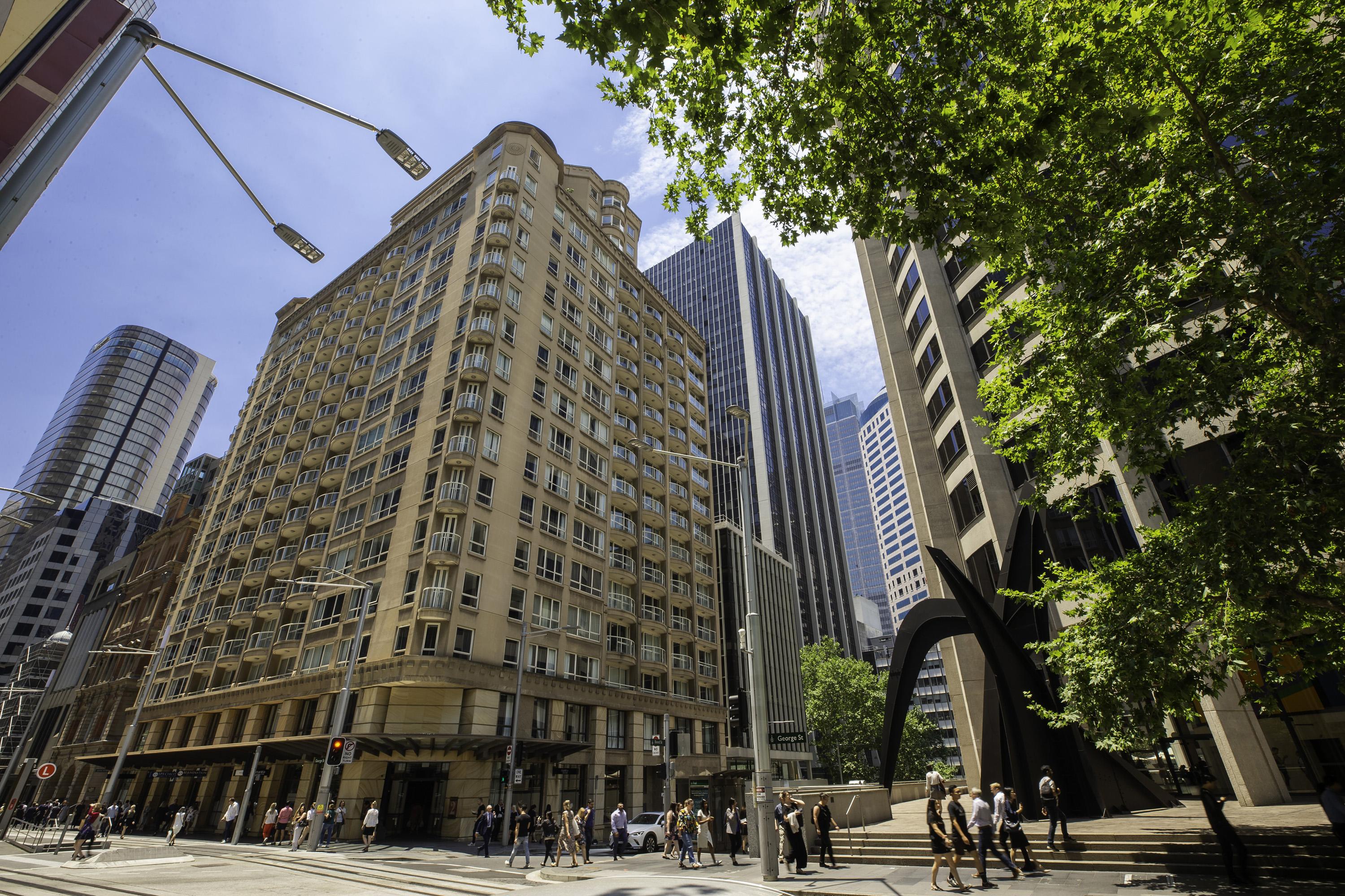 Mantra 2 Bond Street Aparthotel Sydney