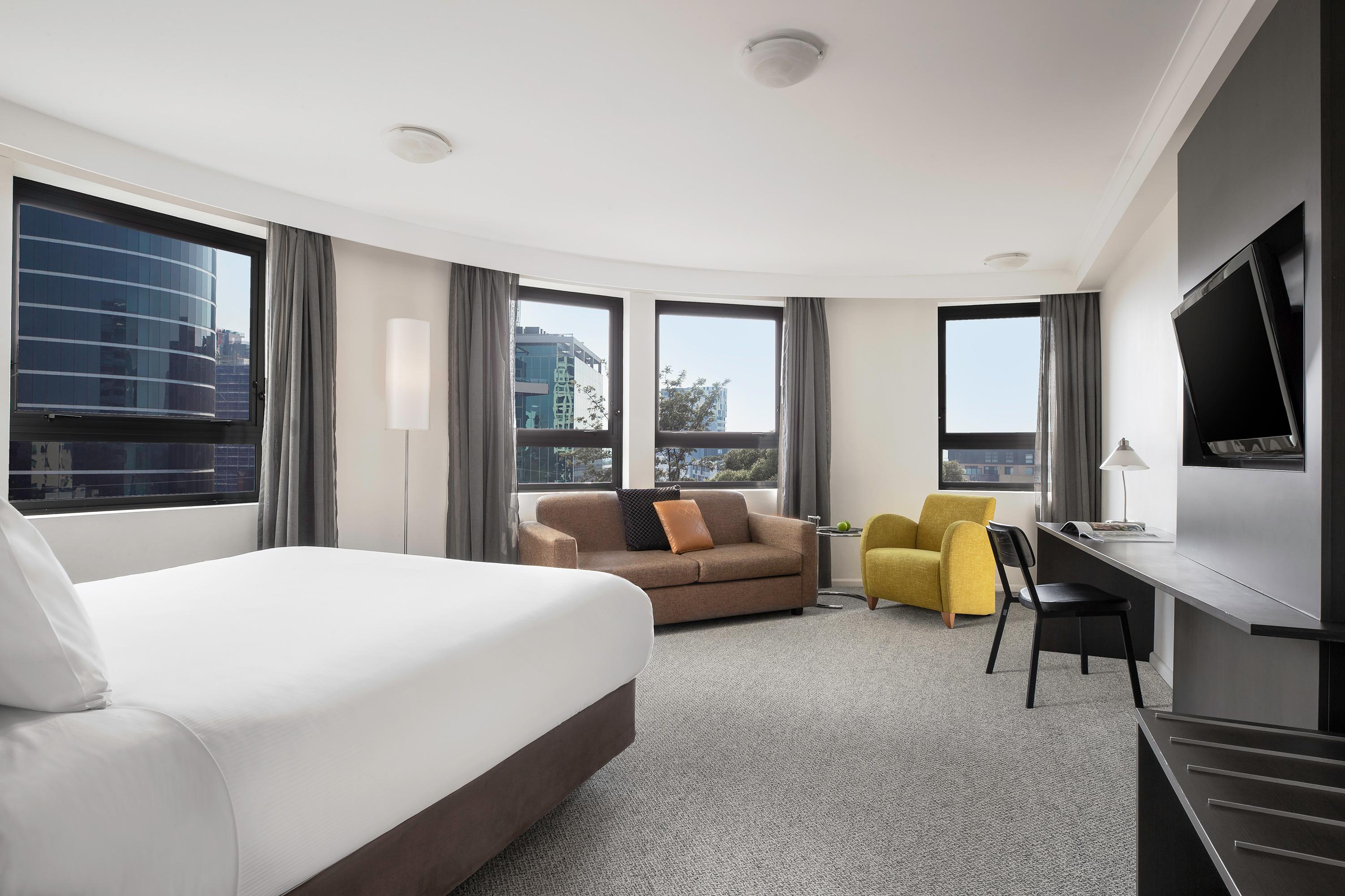 Aparthotel Mantra Parramatta 4*