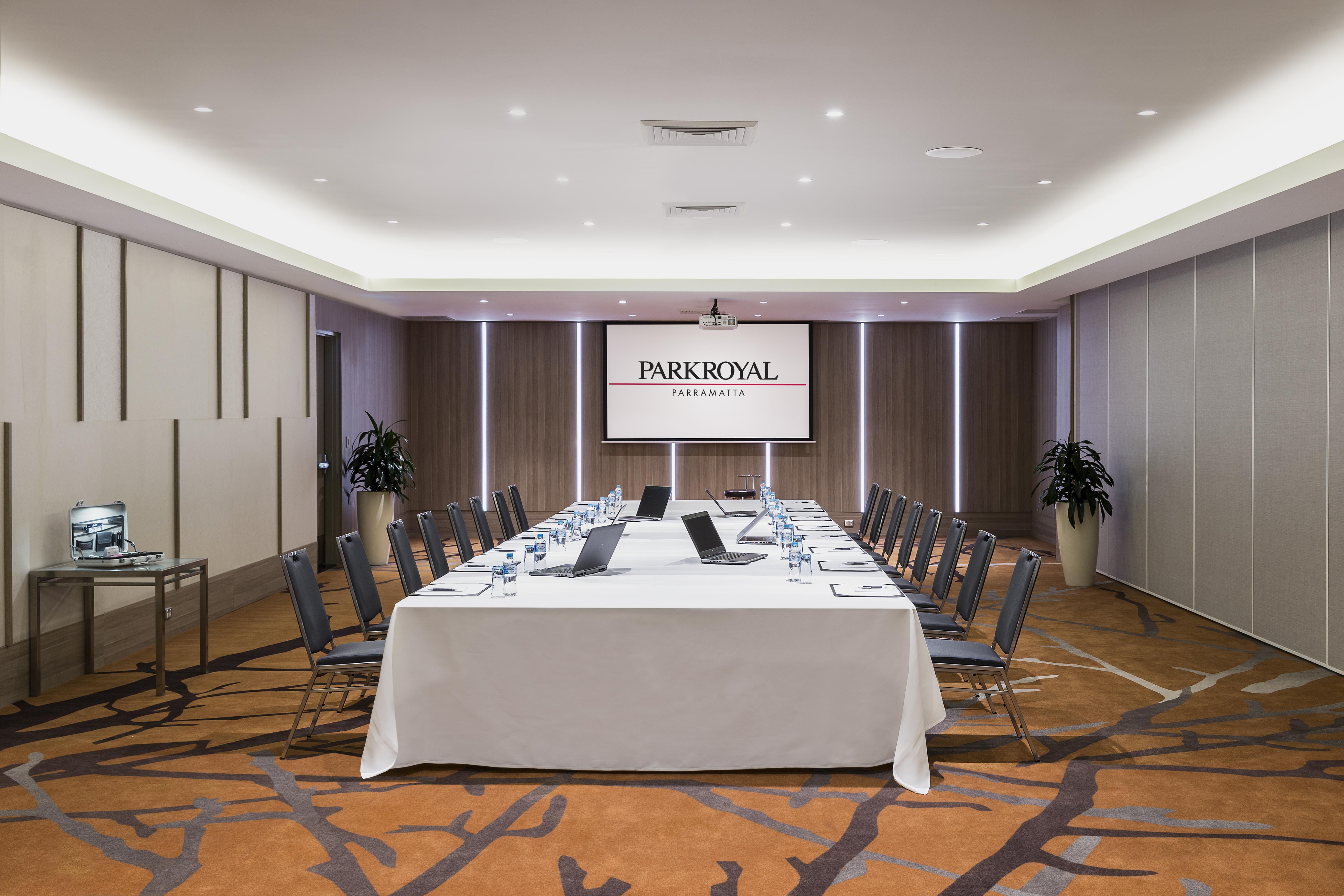Hotel Parkroyal Parramatta 4*