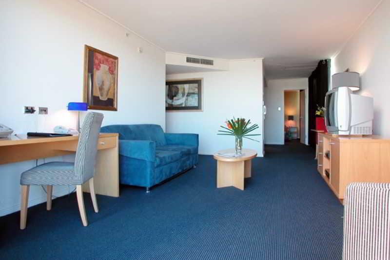 Nesuto Parramatta Aparthotel 4*