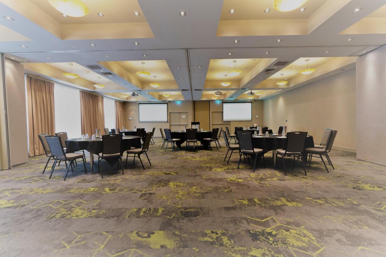 Parramatta By Ihg 4* Sydney