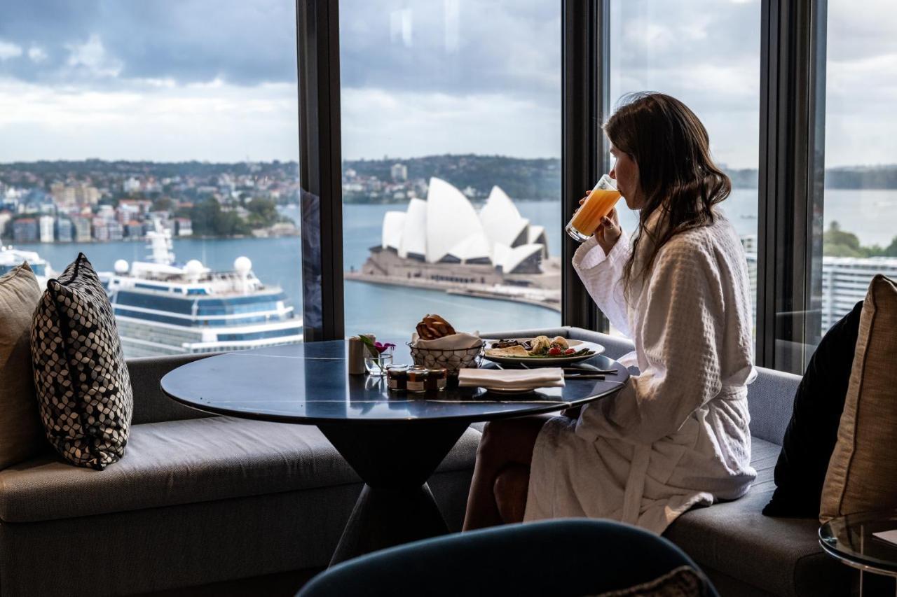 Four Seasons Hotel 5*