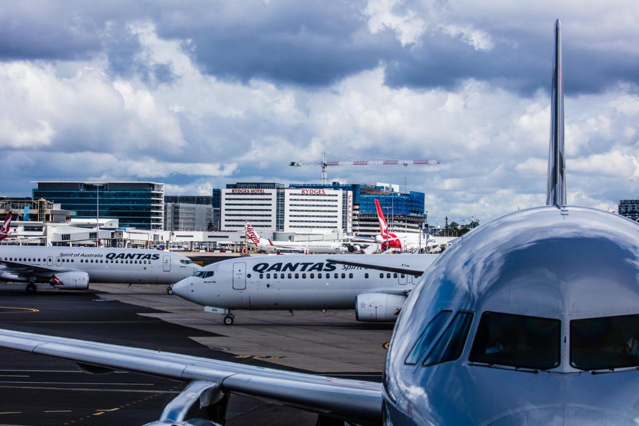 Hotel Rydges Airport