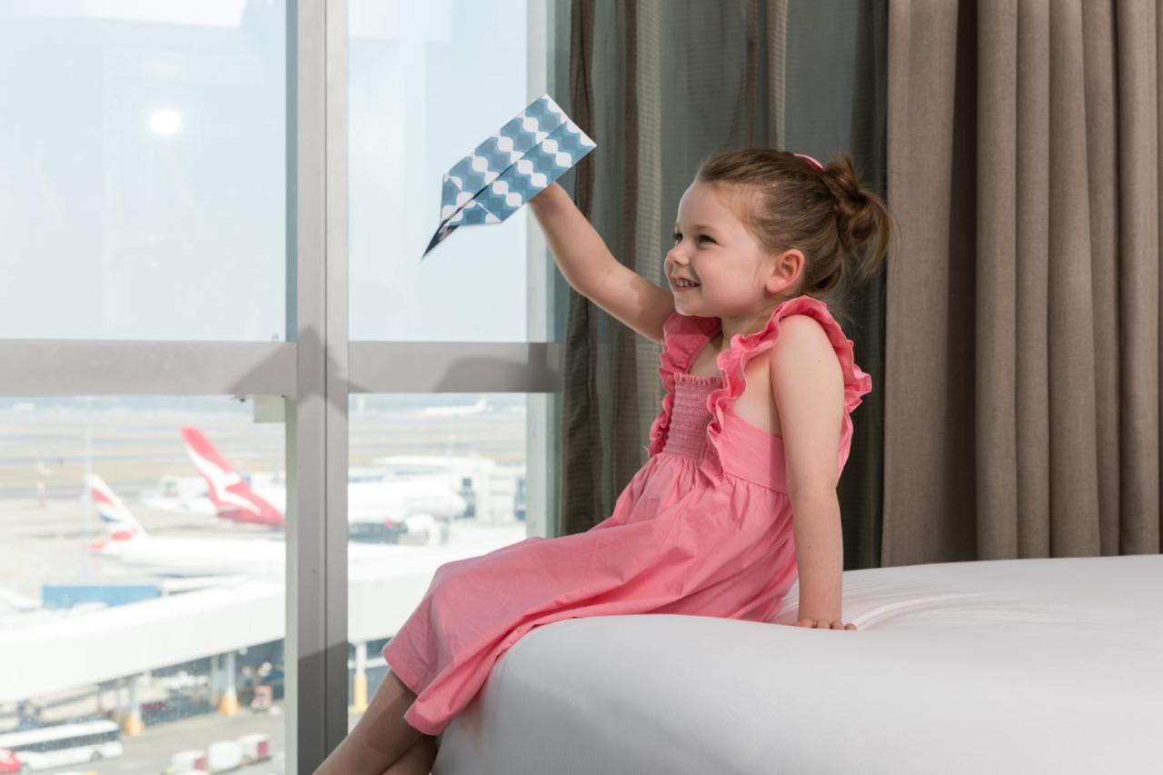 Rydges Airport 4*