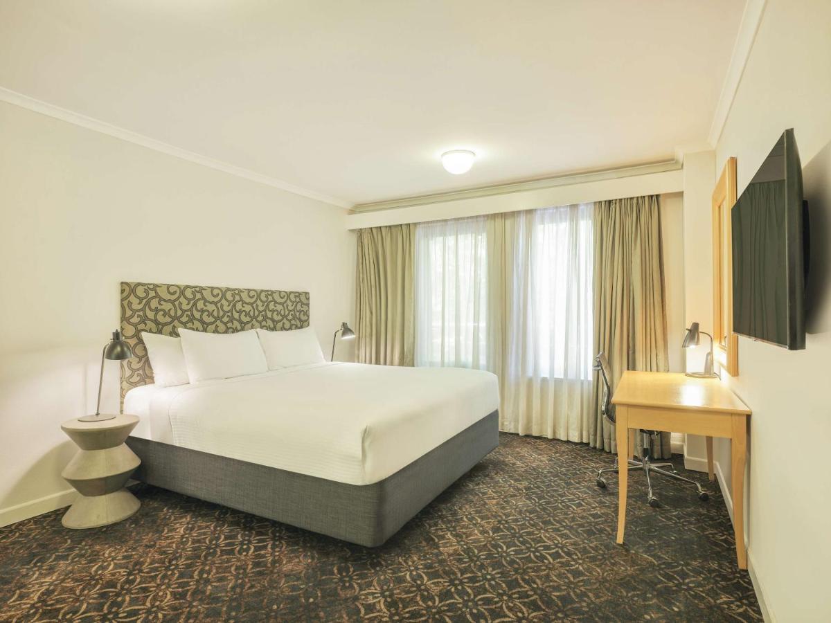 Rendezvous The Rocks 4*