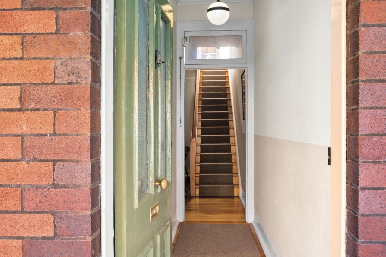 Discover The Rocks - Historical Terrace House Sydney