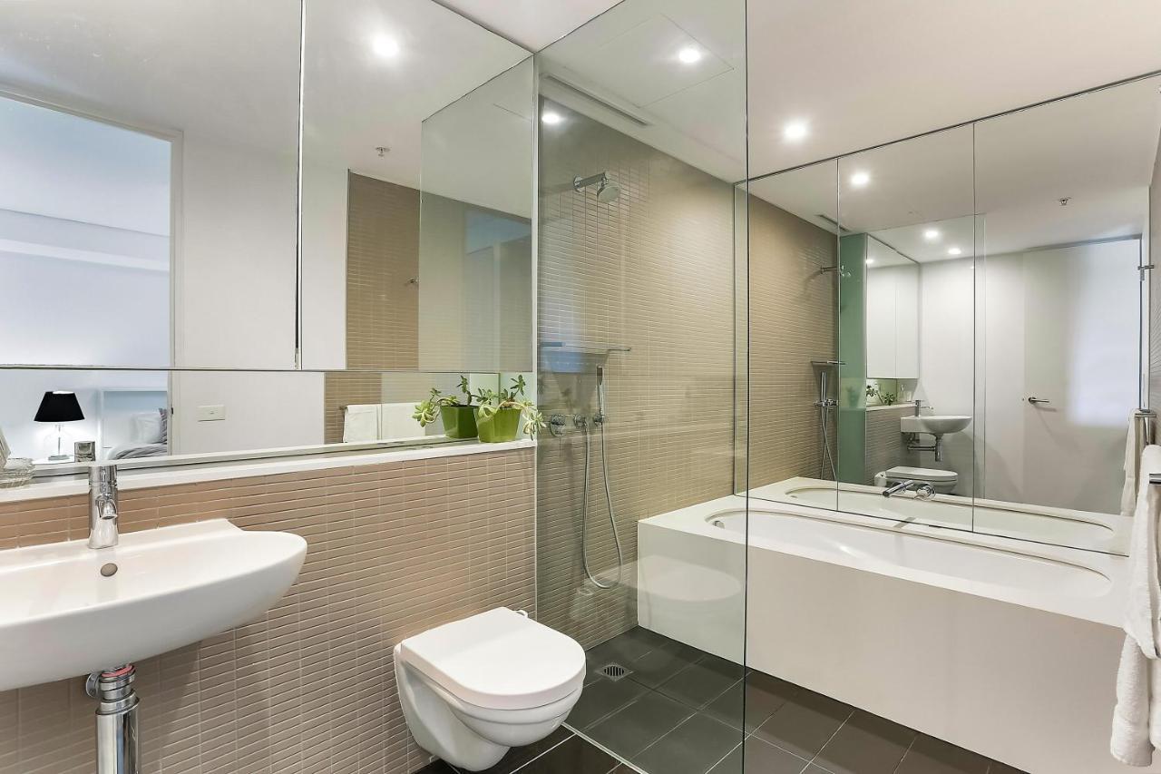 Apartment Stylish 1 Bdrm Camperdown - Car Park, Gym & Pool *