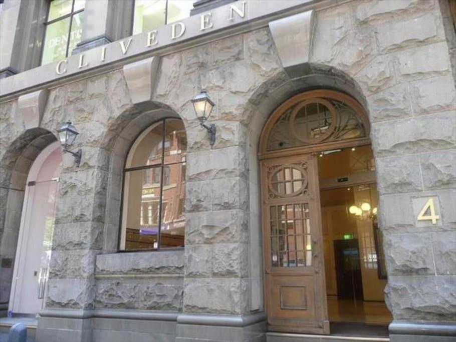 The Cliveden On Bridge Apartment
