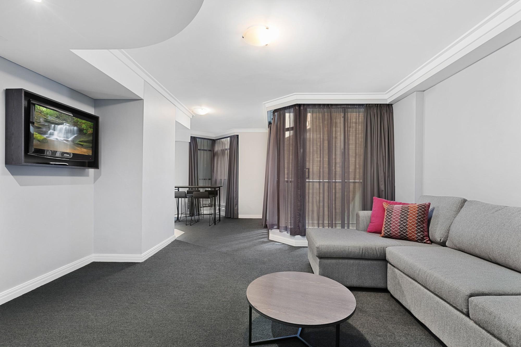 Mantra 4* Sydney