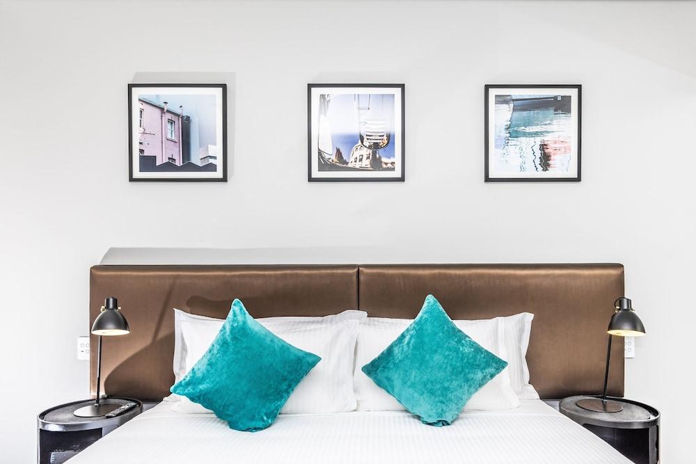 & Bondi Junction Aparthotel