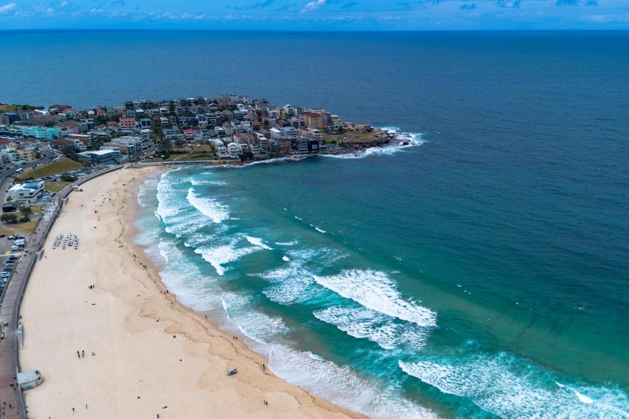 Apartment Stunning 2br With Harbour Views In Bondi Junction Sydney