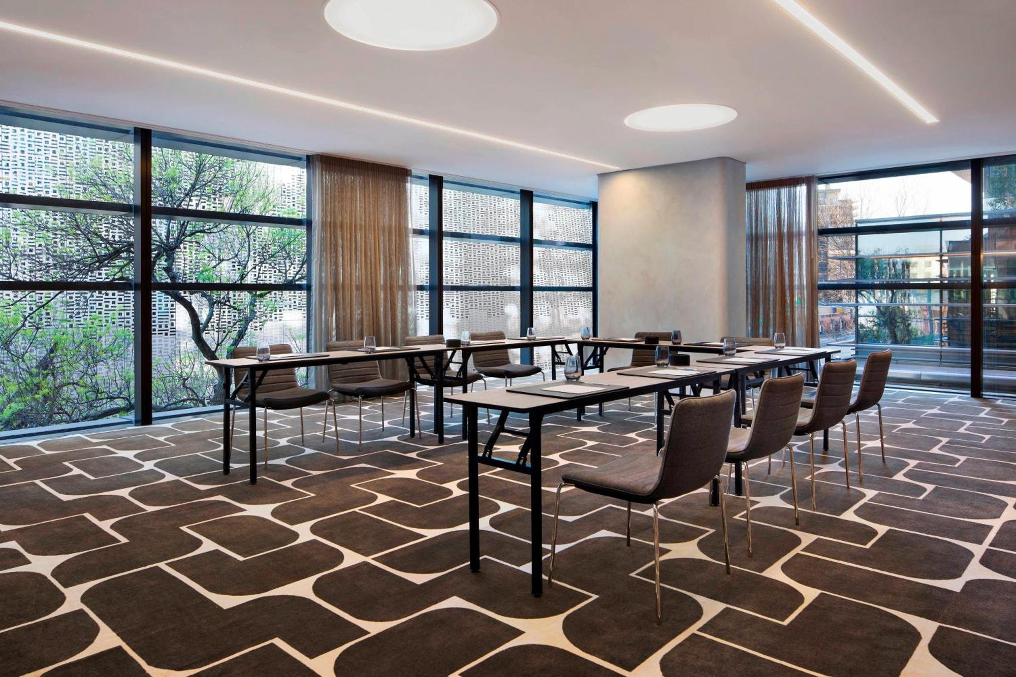 Four Points By Sheraton Sydney, Park Hotel