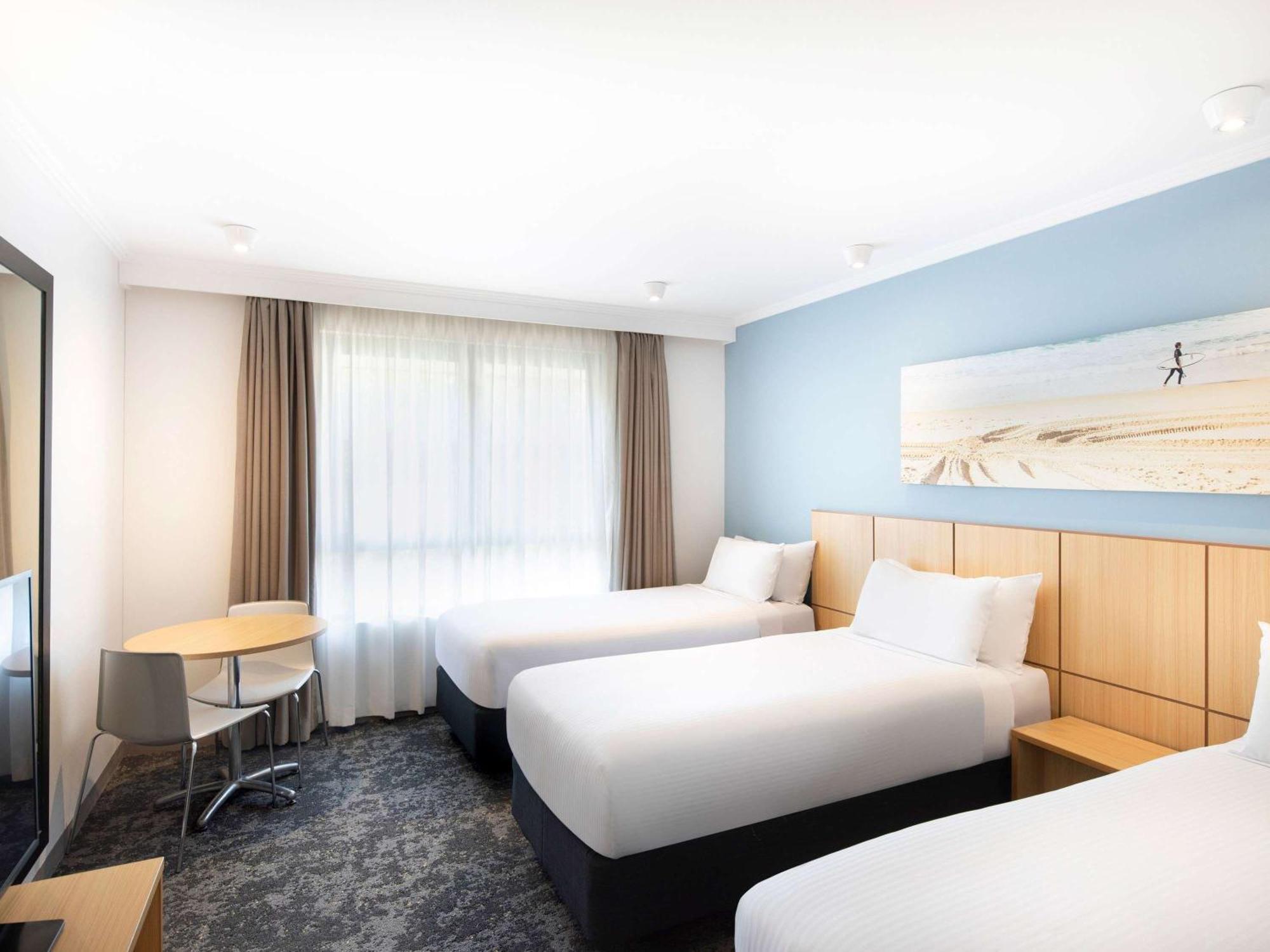 Mercure Manly Warringah 4*