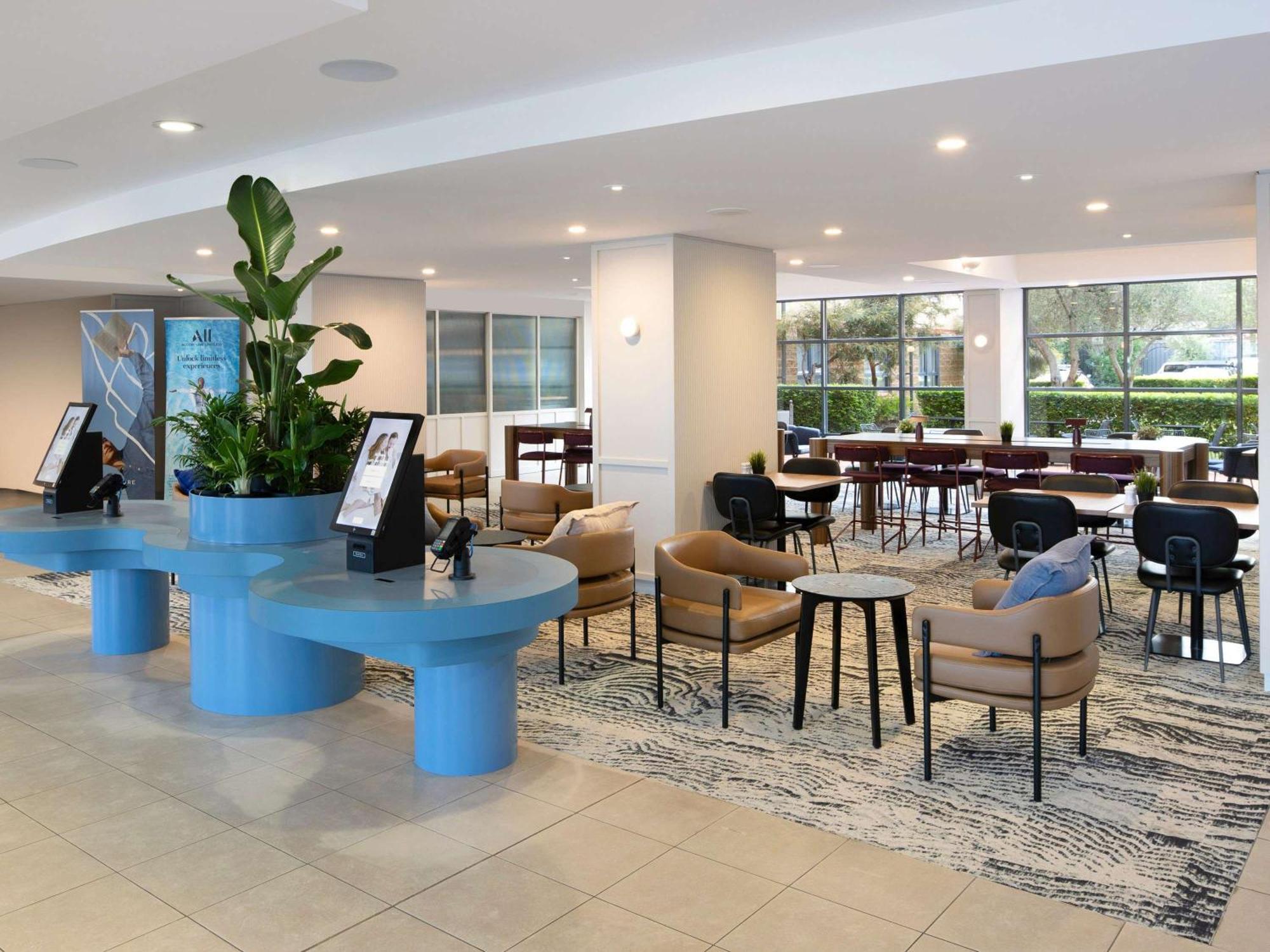 Mercure Manly Warringah 4*