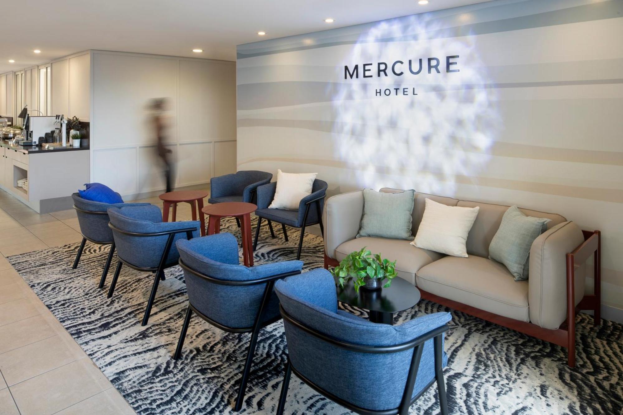 Mercure Manly Warringah Hotel