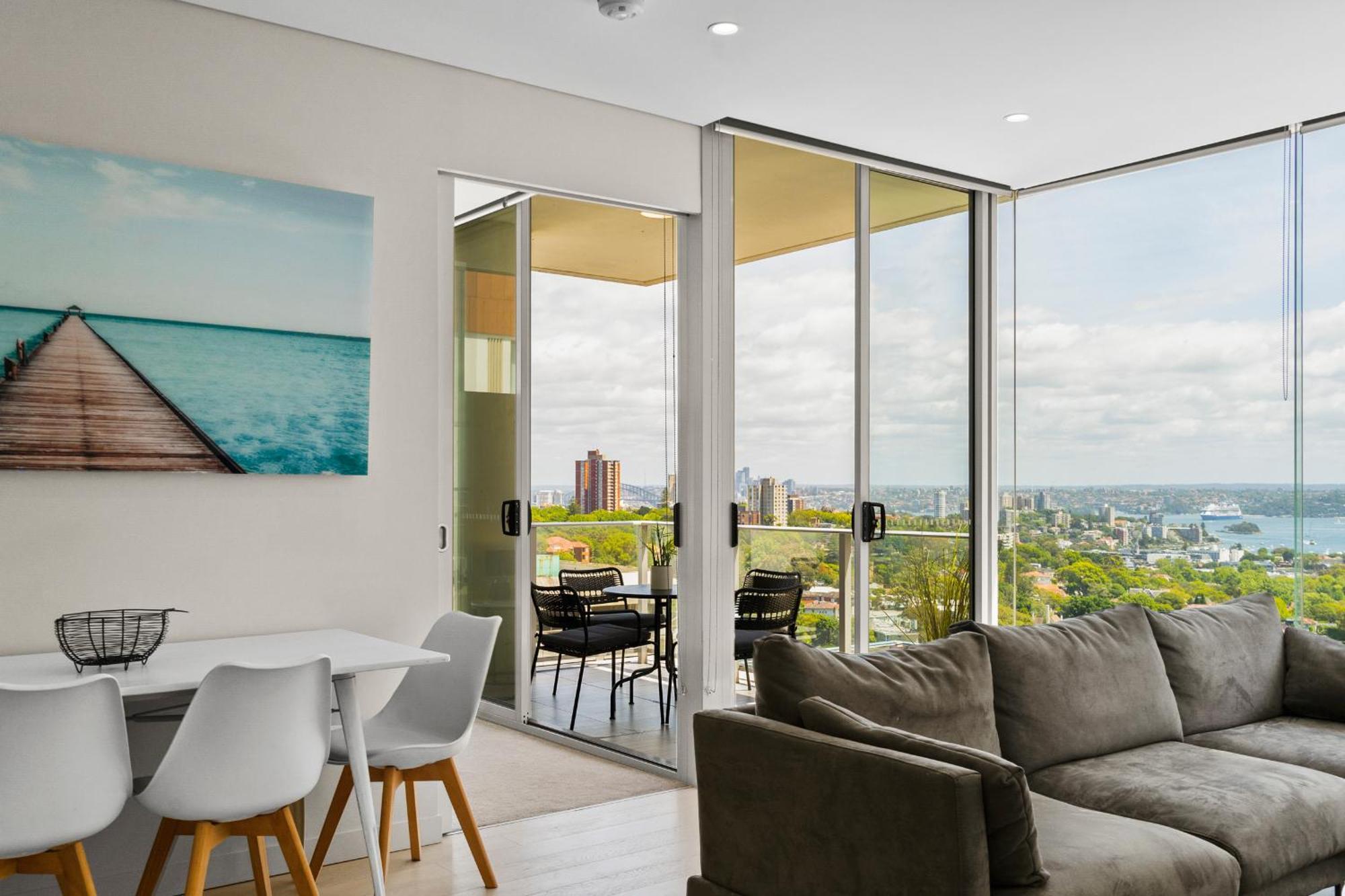 Stunning 2br With Harbour Views In Bondi Junction * Sydney