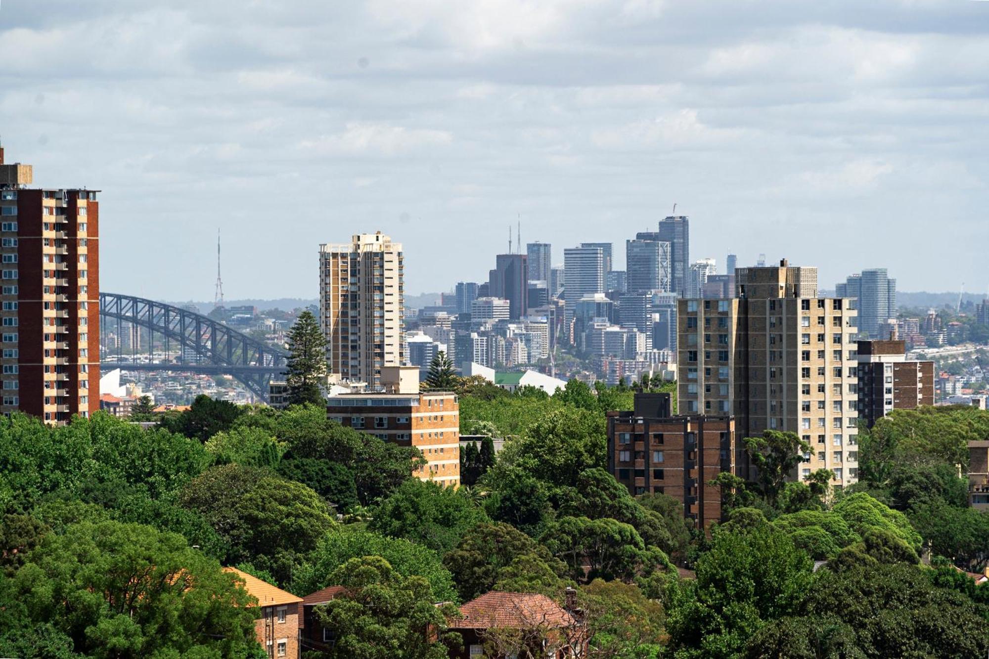 Apartment Stunning 2br With Harbour Views In Bondi Junction Sydney