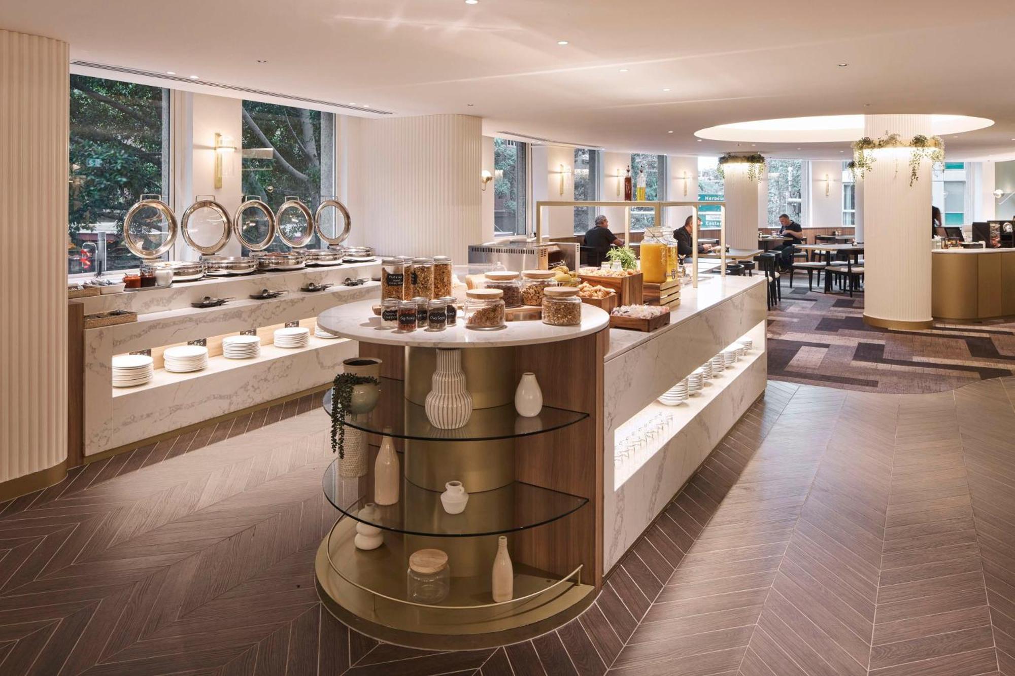 Hotel Rydges Darling Square 4*