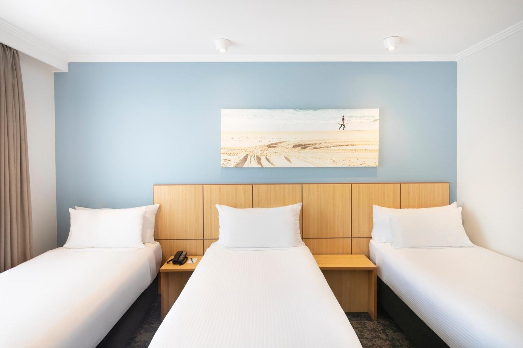 Mercure Manly Warringah Hotel