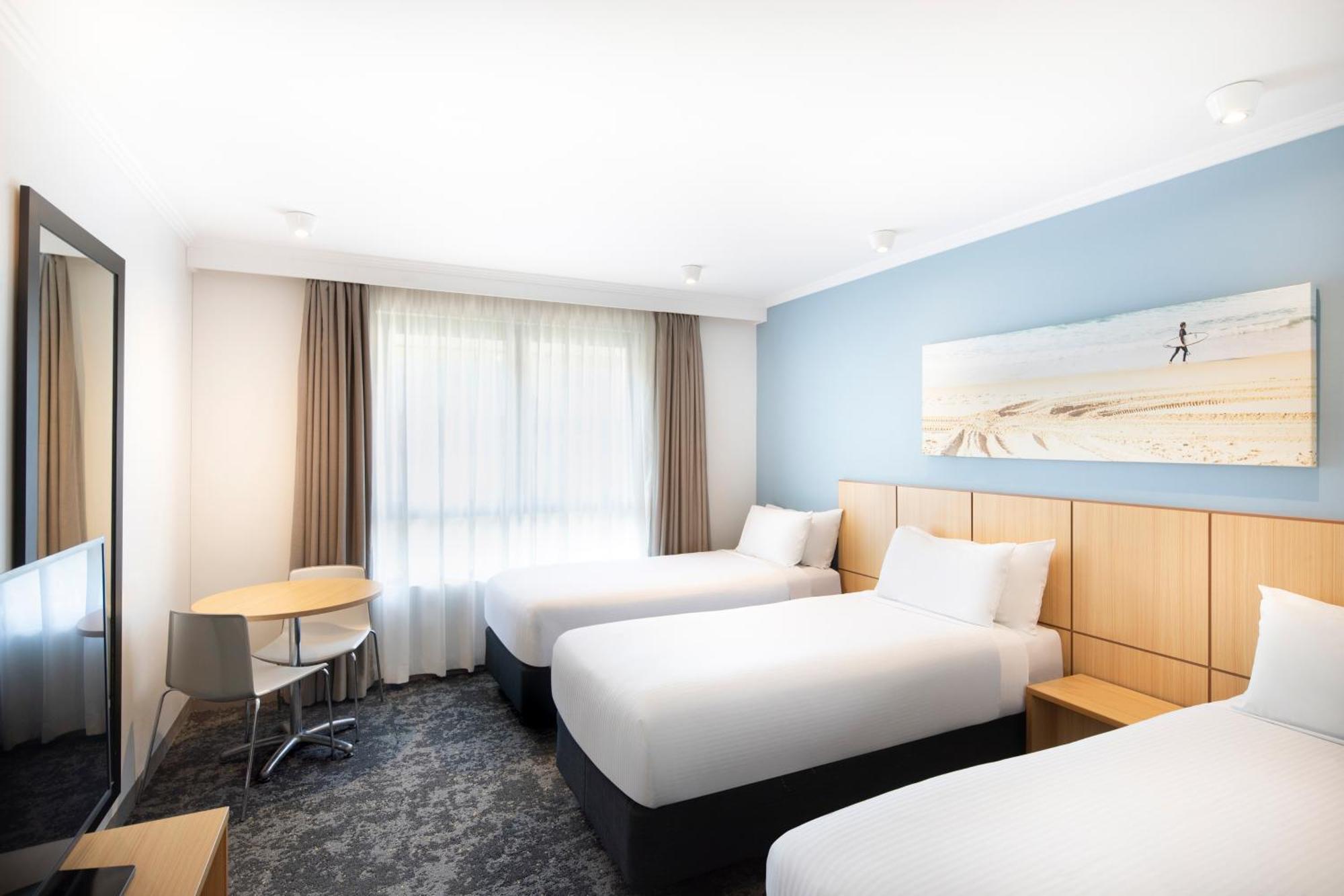 Mercure Manly Warringah Hotel