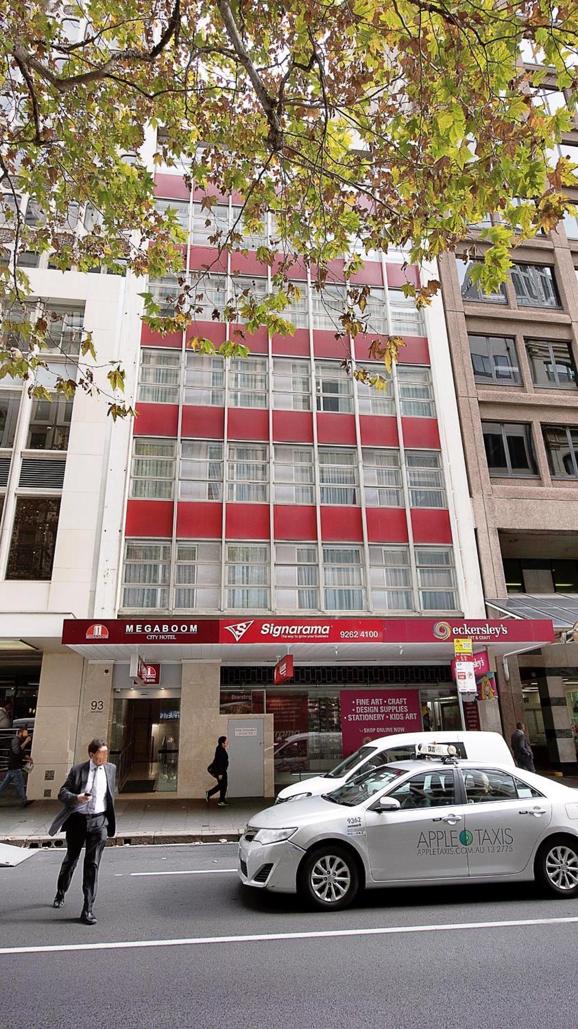 Megaboom City 4* Sydney