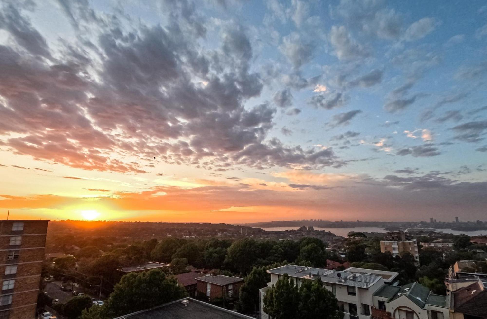 Park Regis Concierge Aparthotel