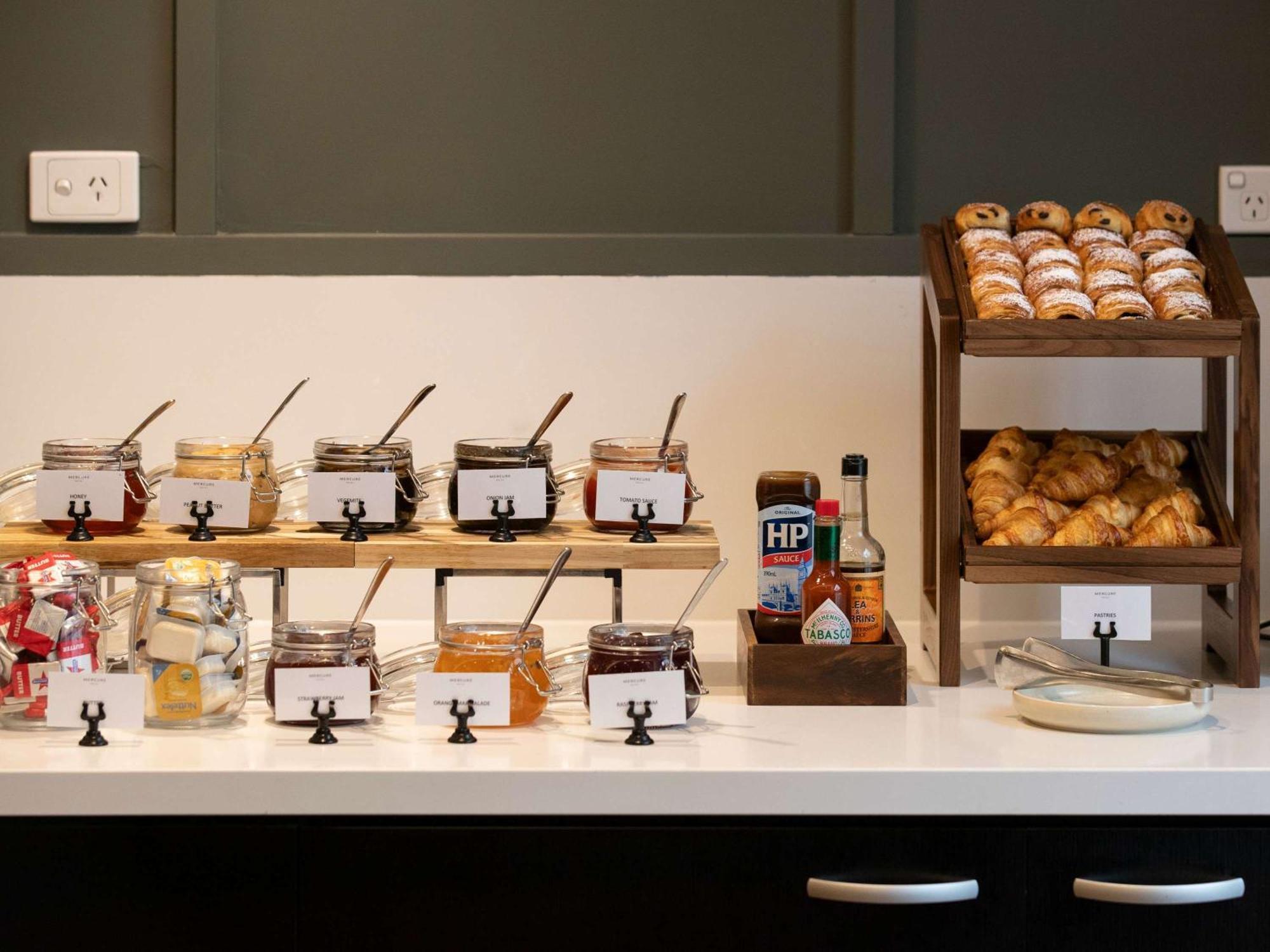 Mercure Manly Warringah 4*