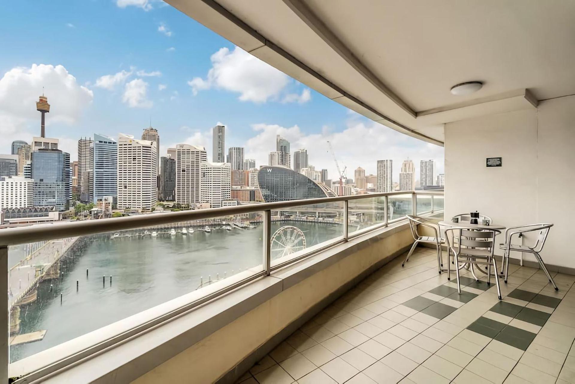 Apartment Dream Harbour View Parking Gym Pool Sydney