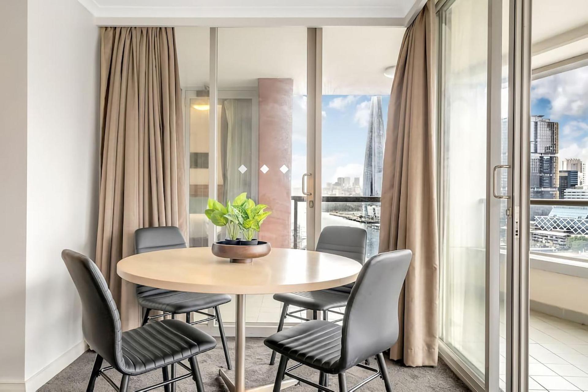Dream Harbour View Parking Gym Pool Apartment