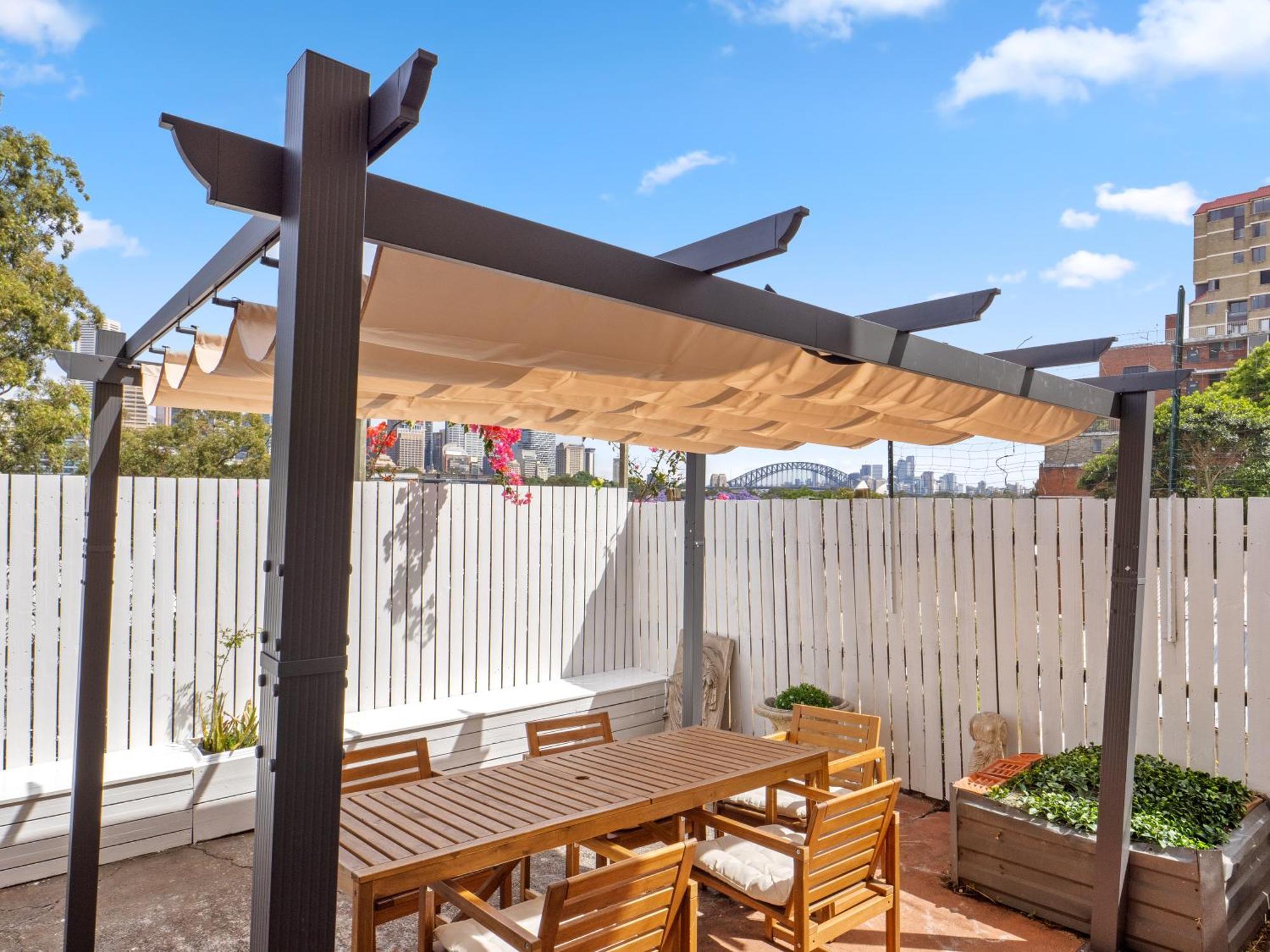 Azzuro Pod Hotel - Potts Point