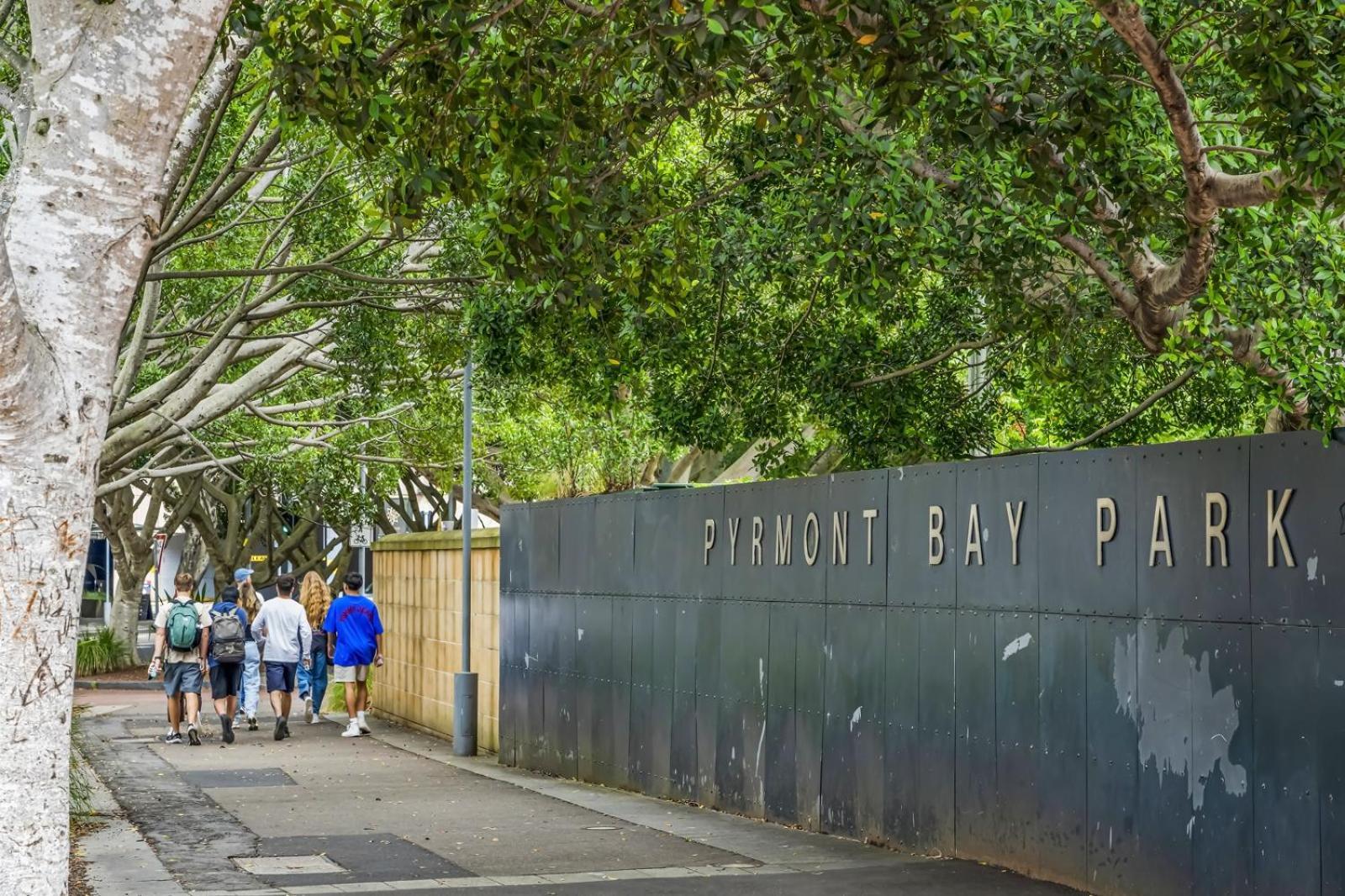 Luxe Living Terrace By The Star Sydney